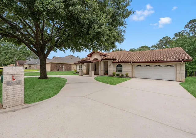 2nd image of 12009 Mustang Ave, Willis, TX 77378 | MLS# 21675786