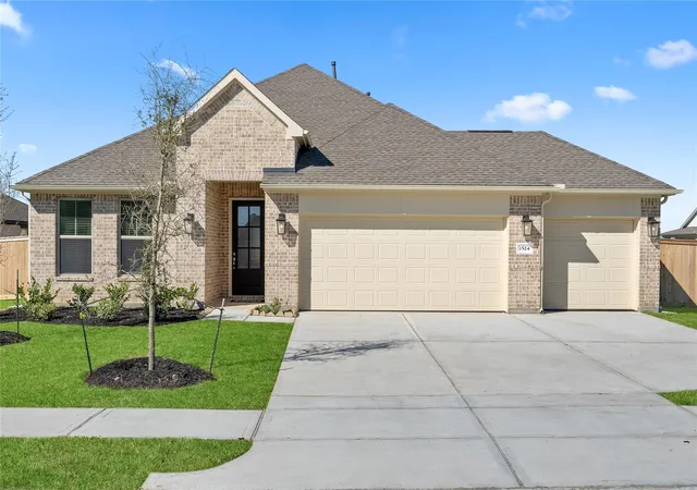 Photo 1 of Single family home for sale at 1524 Apache Hts Dr, Dayton, TX 77535 | MLS# 87706306 | Listing updated on 2026-09-25