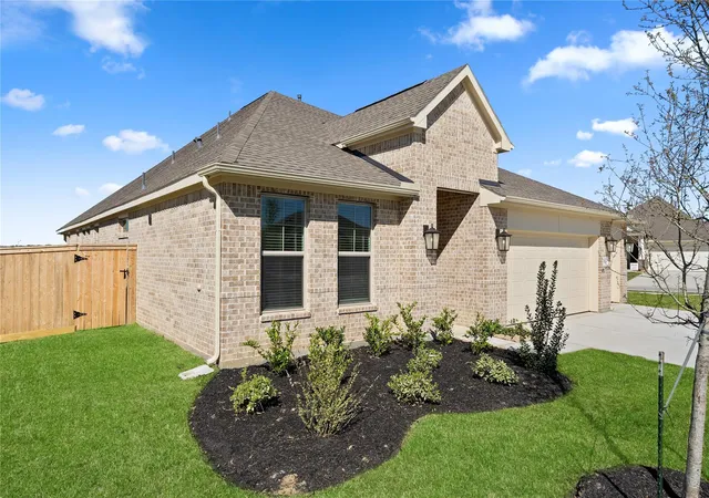 Photo 4 of Single family home for sale at 1524 Apache Hts Dr, Dayton, TX 77535 | MLS# 87706306 | Listing updated on 2026-09-25
