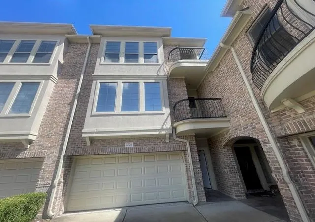 Photo 1 of Sale Pending at 8005 Creede Dr, Houston, TX 77040 | MLS# 43200864 | Listing updated on 2026-09-16
