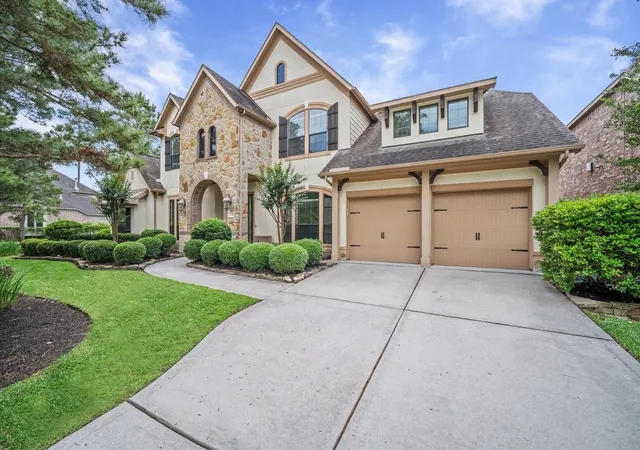 Photo 2 of Single family home for sale at 241 W Tupelo Green Cir, Spring, TX 77389 | MLS# 84441759 | Listing updated on 2026-07-26