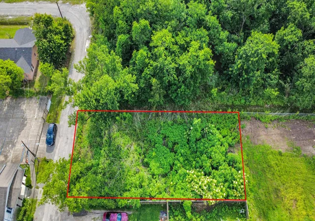 Photo 1 of Land for sale at 4508 Eddie St, Houston, TX 77026 | MLS# 70503953 | Listing updated on 2026-09-04