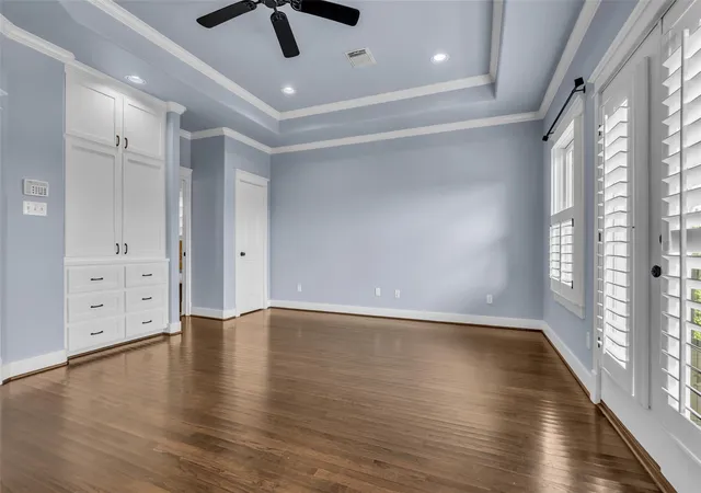 Photo 3 of Single family home for sale at 236 E Woodland St, Houston, TX 77009 | MLS# 6110518 | Listing updated on 2026-06-02
