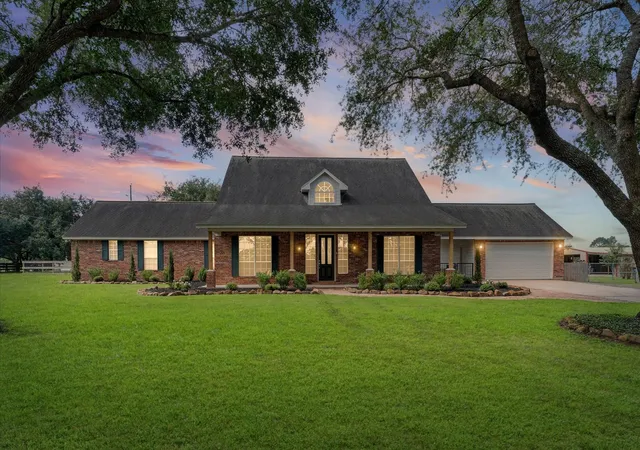 1st image of 33014 Grove Park Dr, Waller, TX 77484 | MLS# 85864550