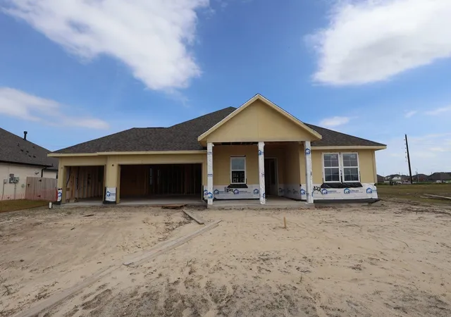 2nd image of 11822 Old Fashion Cir, Mont Belvieu, TX 77535 | MLS# 72086077