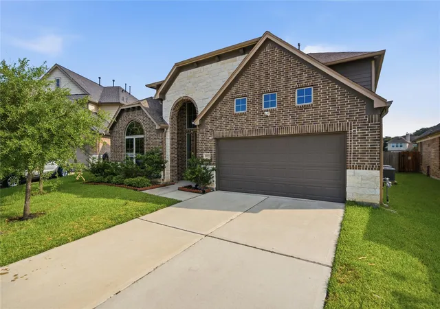 Photo 3 of Single family home for sale at 18922 Rare Oak Tr, Houston, TX 77084 | MLS# 31451993 | Listing updated on 2026-09-12
