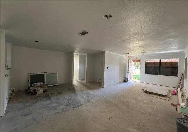 26th image of 6111 Westover St, Houston, TX 77033 | MLS# 27055915