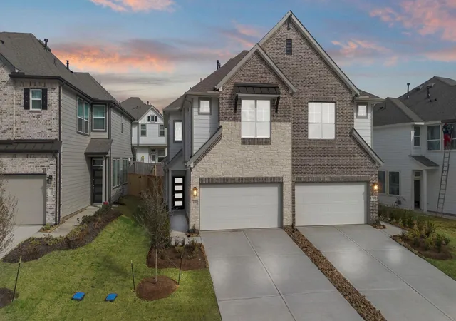 Photo 1 of Townhouse for sale at 120 W Coralburst Loop, Montgomery, TX 77316 | MLS# 58828259 | Listing updated on 2026-08-26