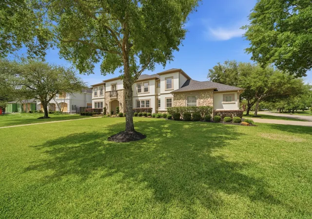 Photo 3 of Single family home for sale at 2607 Birchmere Ct, Katy, TX 77450 | MLS# 81309922 | Listing updated on 2026-09-15