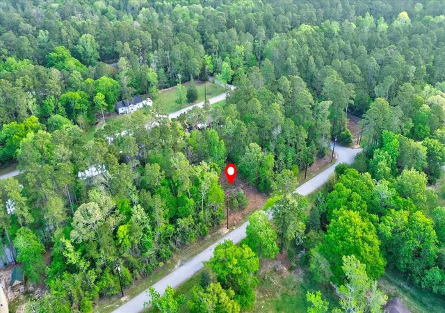 2nd image of 1412 W Lake Dr, Huffman, TX 77336 | MLS# 85291442