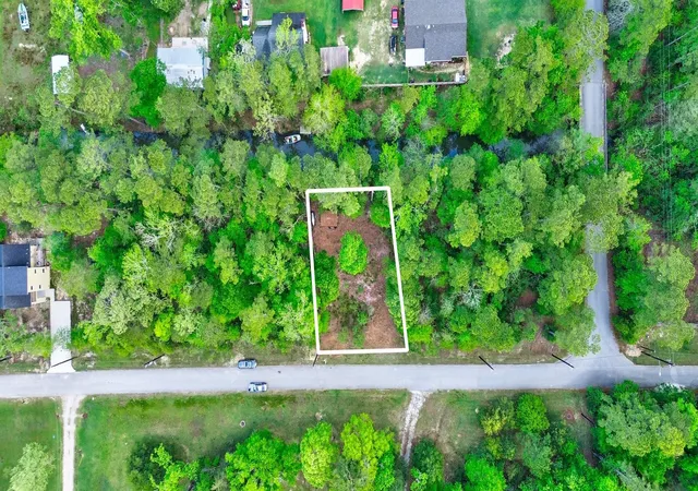 4th image of 1412 W Lake Dr, Huffman, TX 77336 | MLS# 85291442