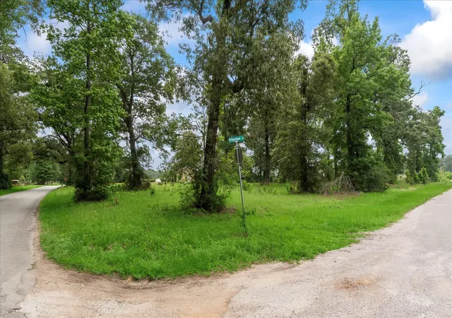 3rd image of 2760 Stringtown Rd, Shepherd, TX 77371 | MLS# 23143257