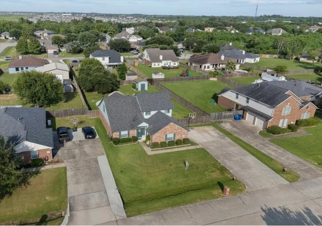 Photo 3 of Single family home for sale at 8018 Dogwood Ct, Baytown, TX 77523 | MLS# 29717580 | Listing updated on 2026-09-20