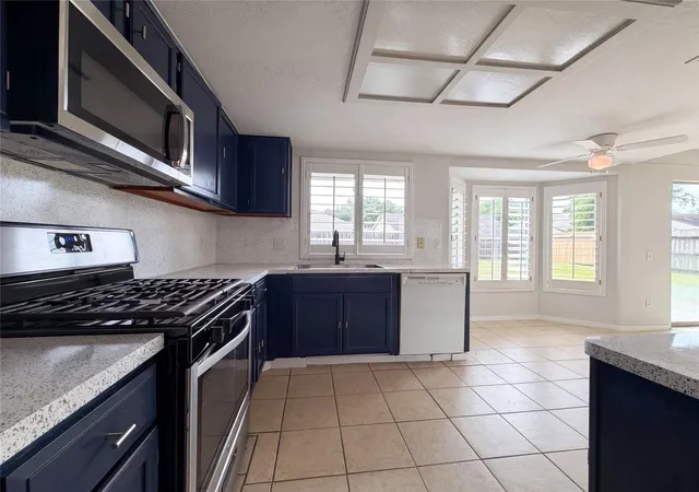 Photo 2 of Single family home for sale at 807 Mountain Meadows Dr, Katy, TX 77450 | MLS# 17656530 | Listing updated on 2026-09-10