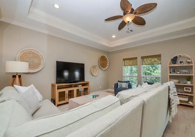 Photo 4 of Single family home for sale at 13823 Mutiny Ln, Galveston, TX 77554 | MLS# 55447249 | Listing updated on 2026-07-04