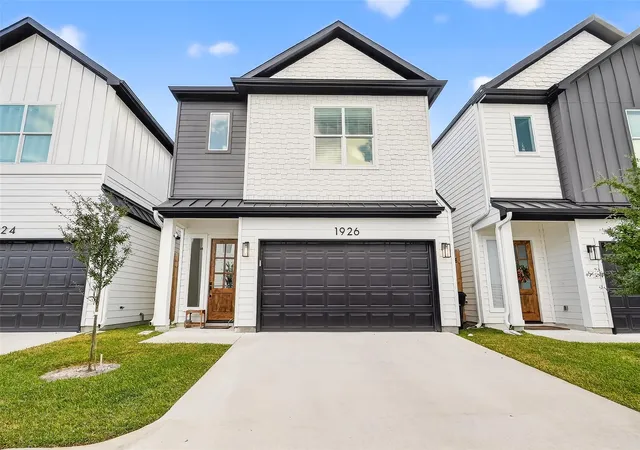 1st image of 1926 Hoskins Dr, Houston, TX 77080 | MLS# 56739642