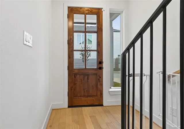 5th image of 1926 Hoskins Dr, Houston, TX 77080 | MLS# 56739642