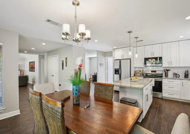 5th image of 1006 Glacier Hill Dr, Houston, TX 77077 | MLS# 55298738