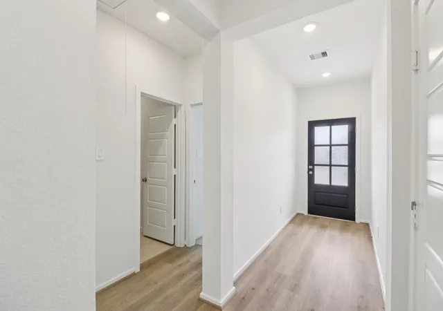 Photo 2 of Single family home for sale at 31030 De La Guerra St, Huffman, TX 77336 | MLS# 71534689 | Listing updated on 2026-09-19