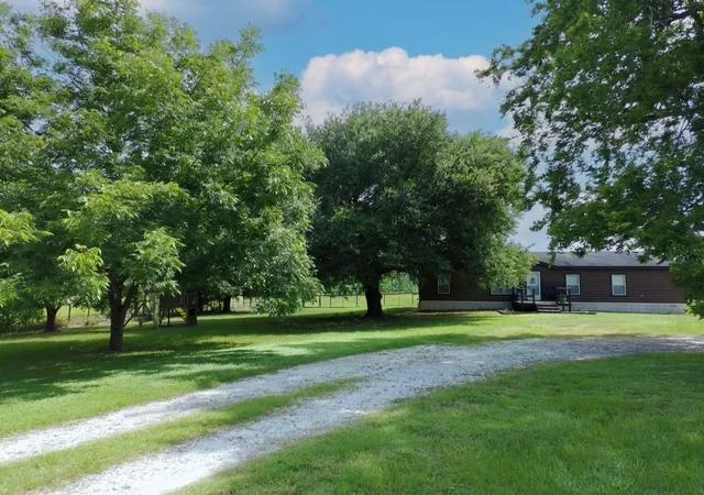 2nd image of 570 Four Notch Road, Huntsville, TX 77340 | MLS# 65207594