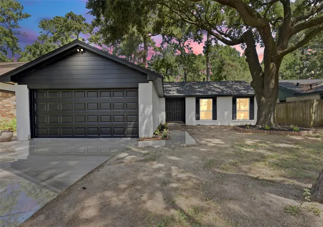 Photo 2 of Single family home for sale at 9518 Landry Blvd, Spring, TX 77379 | MLS# 10997644 | Listing updated on 2026-09-12