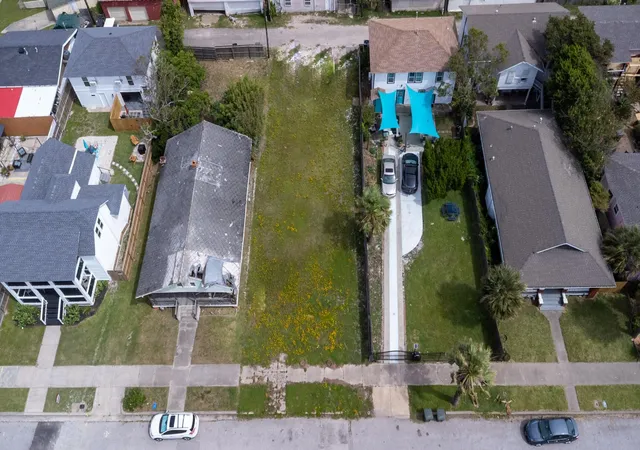 Photo 3 of Land for sale at 3616 Ave S 1/2, Galveston, TX 77550 | MLS# 36053575 | Listing updated on 2026-08-24