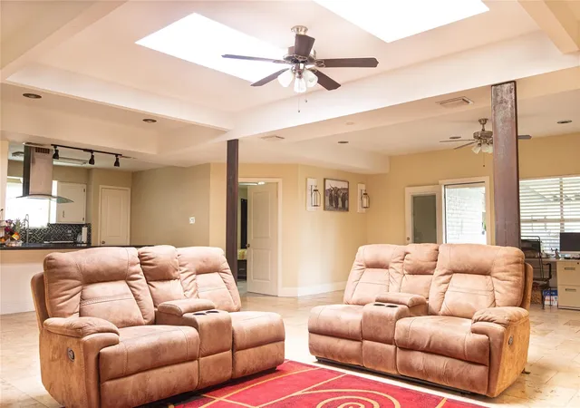 5th image of 15318 Leeds Ln, Jersey Village, TX 77040 | MLS# 19862750