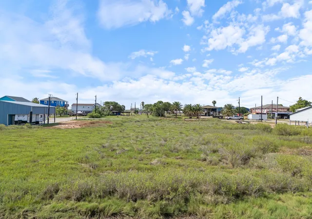 1st image of 5833 Pelican St, Bay City, TX 77414 | MLS# 69891197