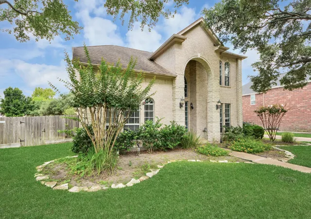 Photo 4 of Single family home for sale at 3903 Forbesbury Dr, Houston, TX 77084 | MLS# 84368260 | Listing updated on 2026-08-08