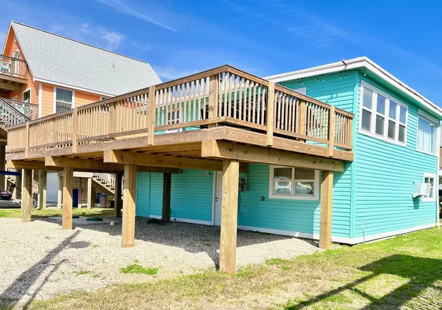 Homes for sale in Surfside Beach, TX | 110 Ocean Ave, Surfside Beach, TX 77541 | MLS# 87635272
