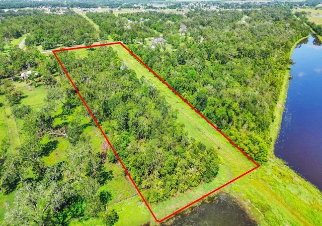 Photo 4 of Land for sale at 1215 China Grv Dr, Rosharon, TX 77583 | MLS# 24370731 | Listing updated on 2026-09-12