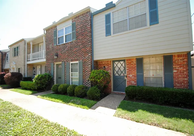 Photo 1 of Townhouse for sale at 12739 Huntingwick Dr #151, Houston, TX 77024 | MLS# 68918894 | Listing updated on 2026-09-15