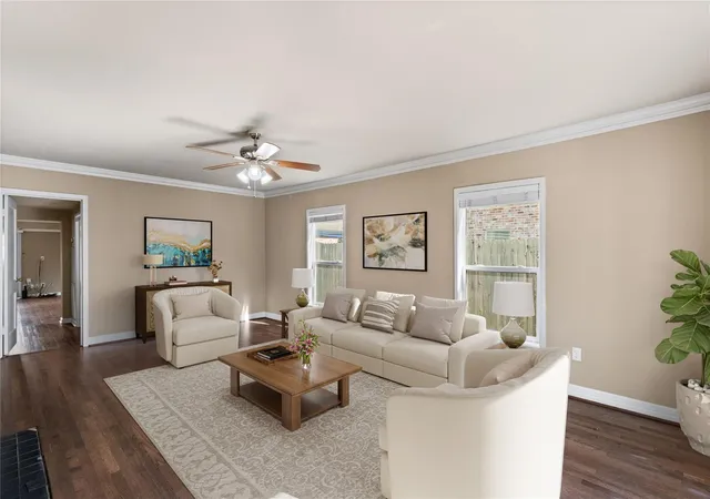 Photo 4 of Single family home for sale at 4373 Harvest Ln, Houston, TX 77004 | MLS# 95930705 | Listing updated on 2026-09-27