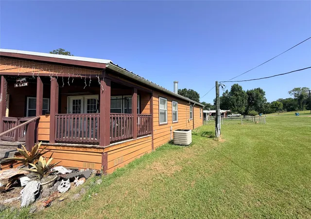 Photo 2 of Single family home for sale at 357 Blain St, Buffalo, TX 75831 | MLS# 93318972 | Listing updated on 2026-07-23