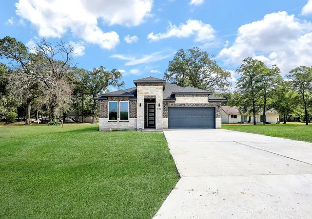 Photo 1 of Single family home for sale at 529 Echo Ln, Livingston, TX 77351 | MLS# 84966736 | Listing updated on 2026-09-01