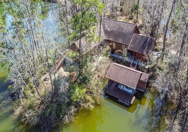4th image of 10 Raccoon Ramble, Cleveland, TX 77327 | MLS# 66522654