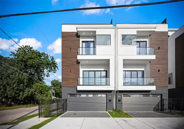 Single family home for sale at 2801 Delano St, Houston, TX 77004 | MLS# 20200776