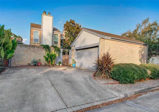 1st image of 16707 Fernwood Wy, Houston, TX 77058 | MLS# 11432278