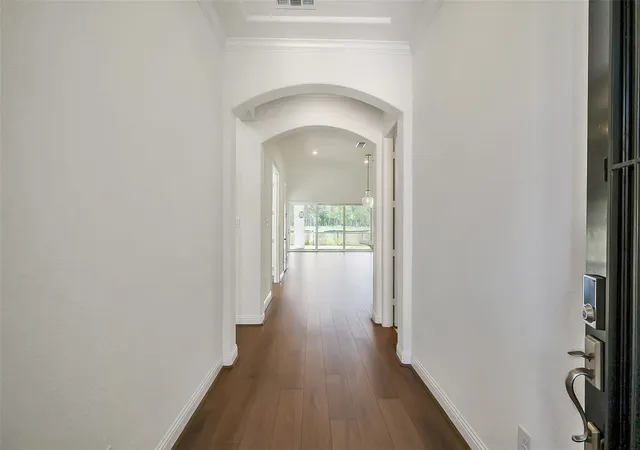 Photo 3 of Single family home for sale at 9923 Hunters Run Dr, Missouri City, TX 77459 | MLS# 29188378 | Listing updated on 2026-09-20