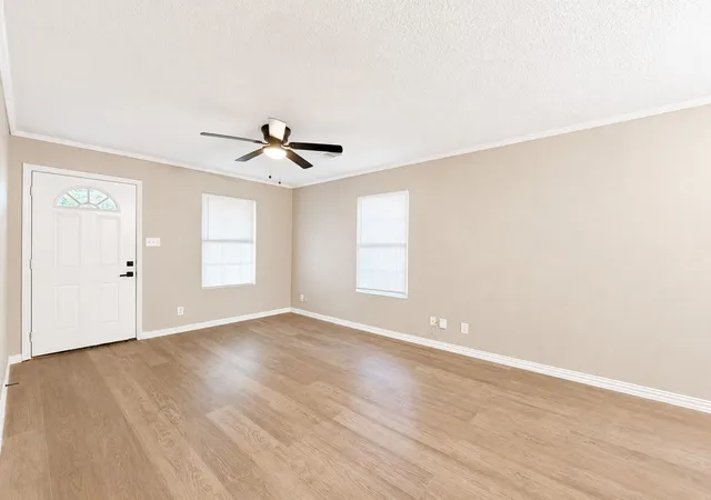 Photo 3 of Single family home for sale at 7902 Bowen St, Houston, TX 77051 | MLS# 7587677 | Listing updated on 2026-09-09
