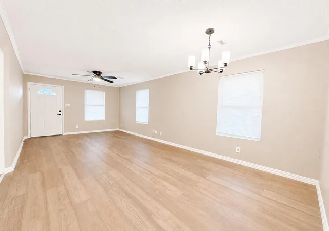 Photo 4 of Single family home for sale at 7902 Bowen St, Houston, TX 77051 | MLS# 7587677 | Listing updated on 2026-09-09