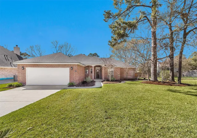 Photo 3 of Sale Pending at 12651 Capricornus Dr, Willis, TX 77318 | MLS# 51754374 | Listing updated on 2026-10-03