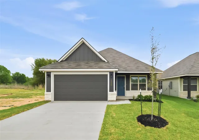 Homes for sale in Navasota, TX | 1220 High St, Navasota, TX 77868 | MLS# 92626117