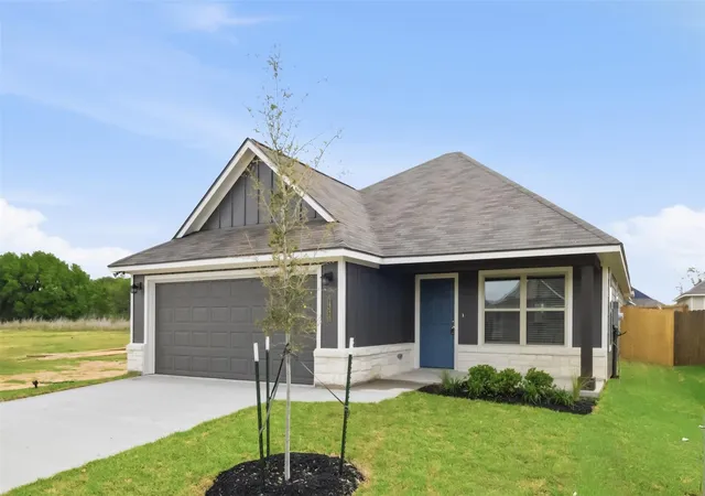 Homes for sale in Navasota, TX | 1220 High St, Navasota, TX 77868 | MLS# 92626117