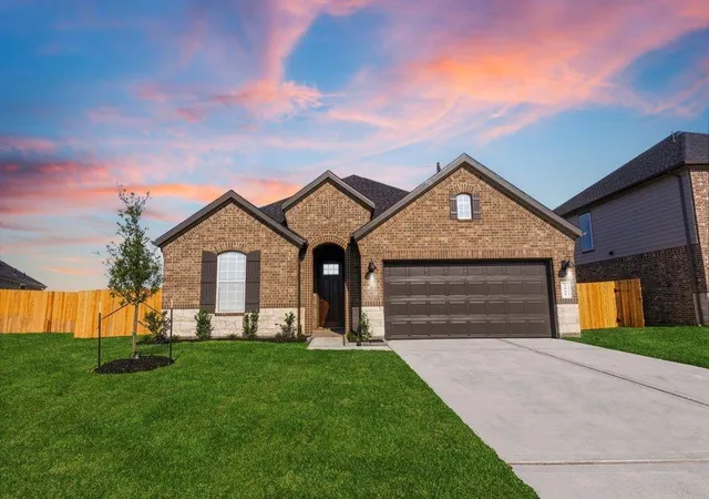 1st image of 3205 Bolt Rope Dr, Santa Fe, TX 77510 | MLS# 4815254