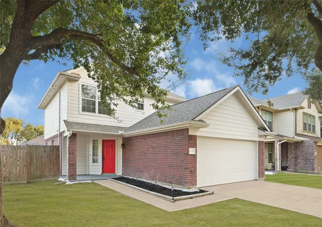 Photo 2 of Sale Pending at 6307 Spruce Manor, Houston, TX 77085 | MLS# 87243113 | Listing updated on 2026-09-09