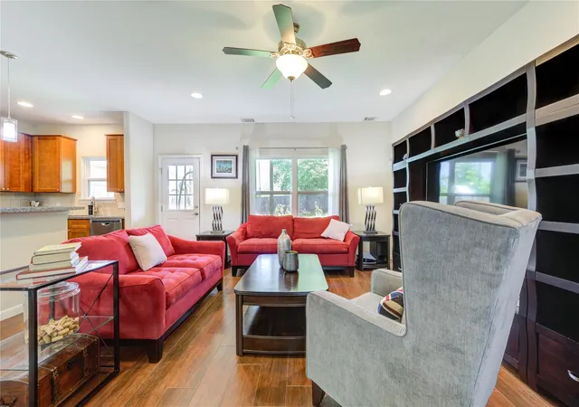 4th image of 6314 Cebra St, Houston, TX 77091 | MLS# 4944055