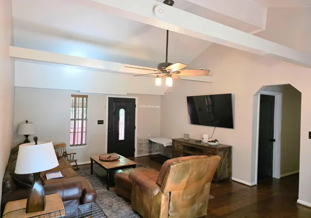 Photo 4 of Sale Pending at 10802 Jolin Ln, Conroe, TX 77306 | MLS# 10984982 | Listing updated on 2026-09-15