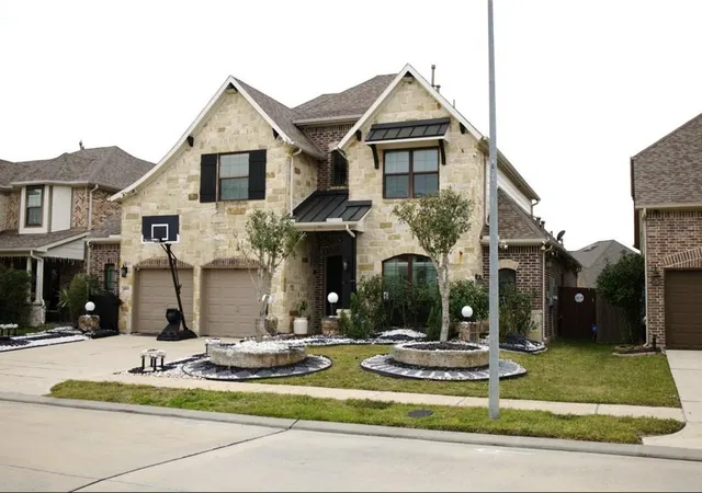 Photo 3 of Single family home for sale at 14703 Breyana Park Ln, Humble, TX 77396 | MLS# 84736260 | Listing updated on 2026-08-05