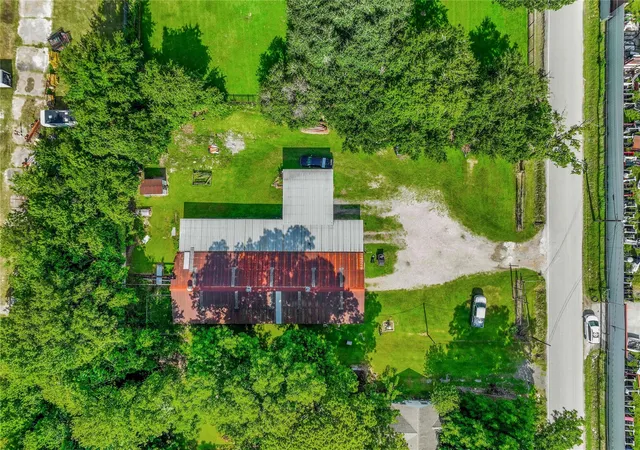 Photo 2 of Land for sale at 132 Hambrick Rd, Houston, TX 77060 | MLS# 81581822 | Listing updated on 2026-08-06